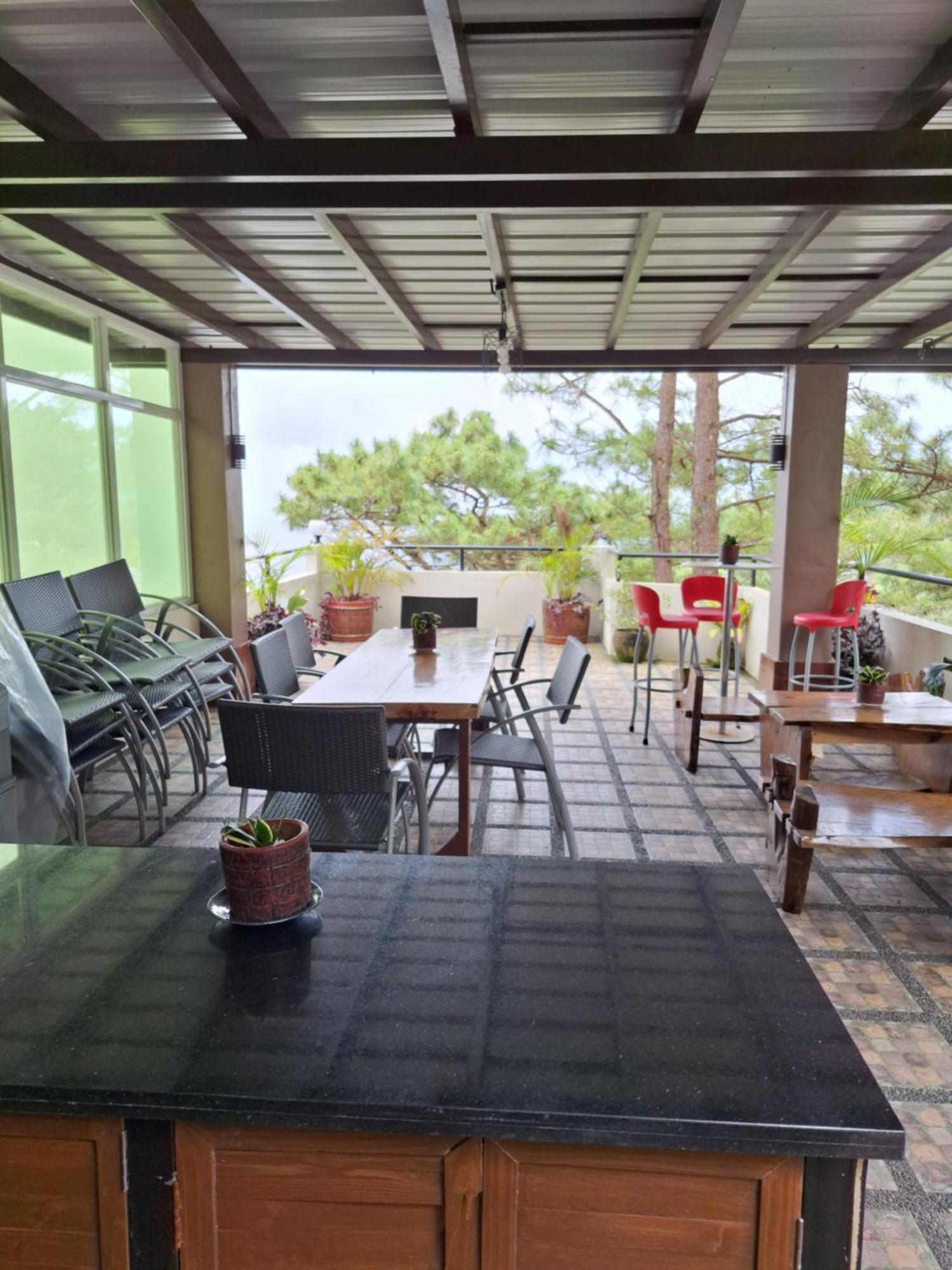Haven Haus With Mountain View Homestay Baguio City
